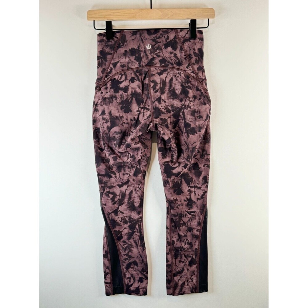 Lululemon Womens Leggings Purple Movement Tight Floral Pull On Stretch Size 4 - Picture 3 of 7